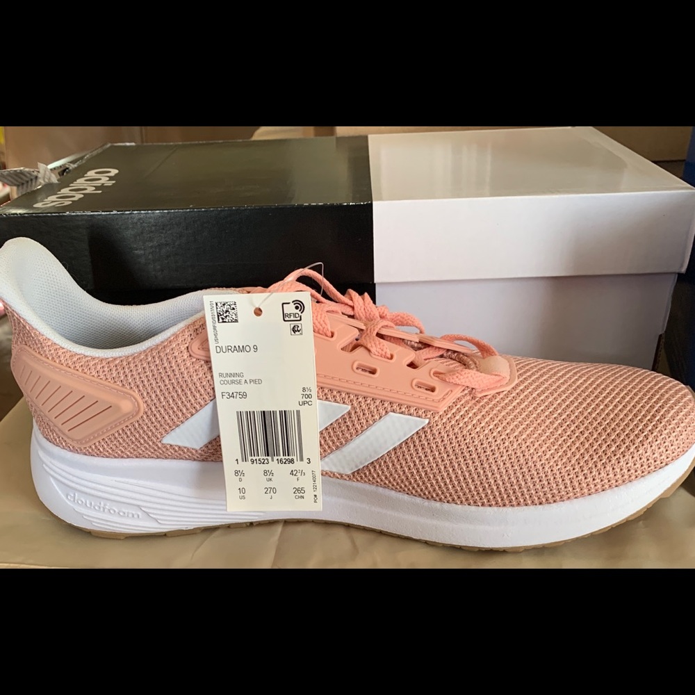 Adidas Durango 9